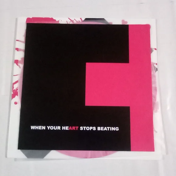 😻+44 Pink Variant Vinyl😻 - Picture 2 of 3